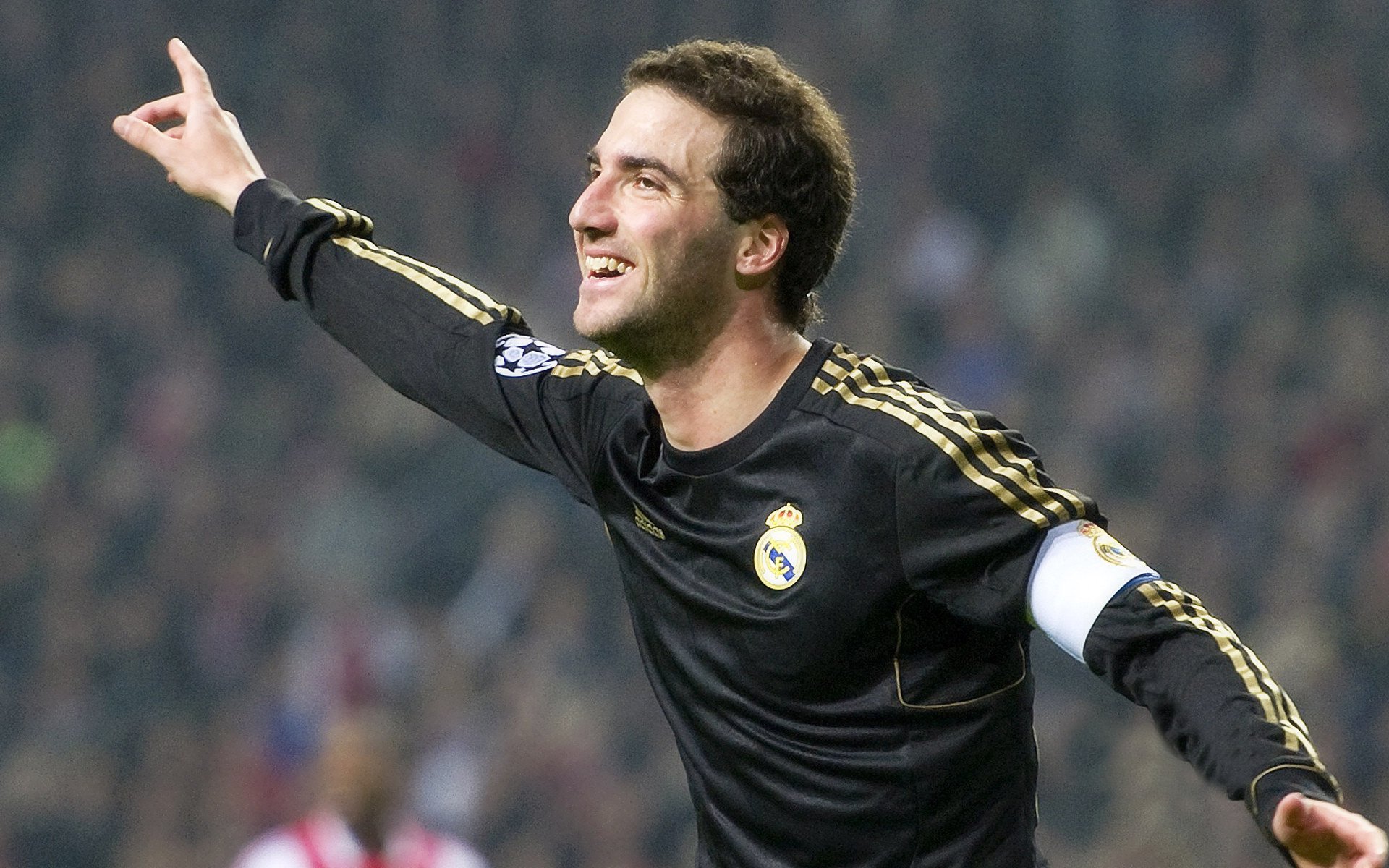 -“游泳项目聚焦！2025世界游泳锦标赛，谁将创造新纪录？”